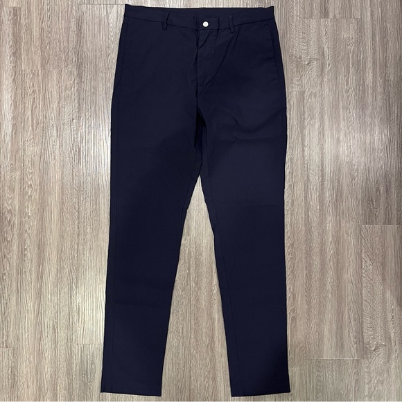 Footjoy Men’s Performance Tapered Fit (Euro) Golf Trousers Pants - Navy 32x32 - Picture 2 of 7